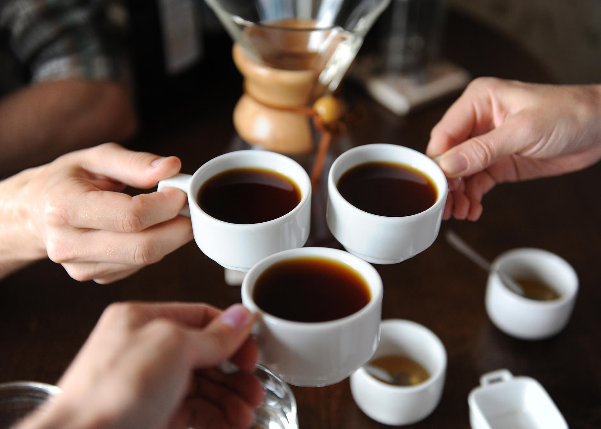 Moka Pot vs. Chemex Which One to Buy? • Crazy Coffee Bean