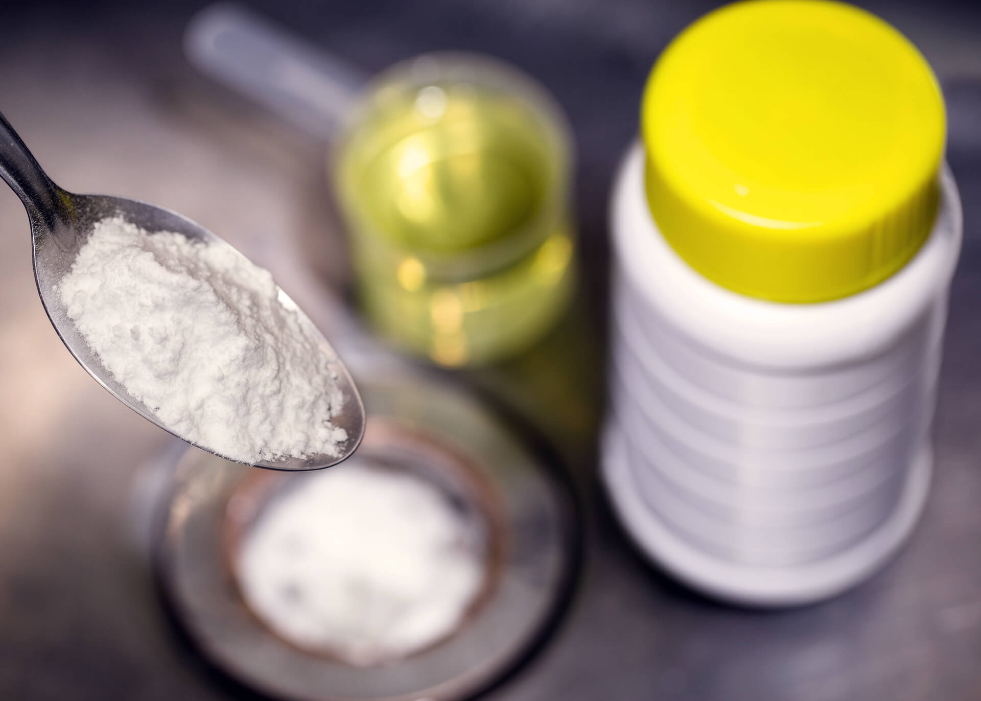 What Dissolves Coffee Grounds? Top Tips to Unclog Your Sink • Crazy