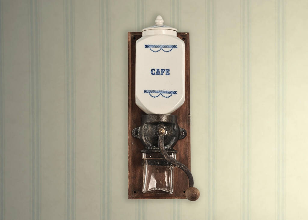 Wall mounted coffee grinder